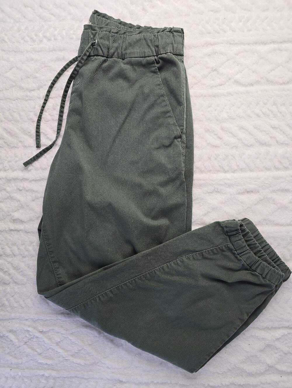 Levi's Jogger Pants Green Drawstring Elastic Waist Pull On High Waist Tapered M